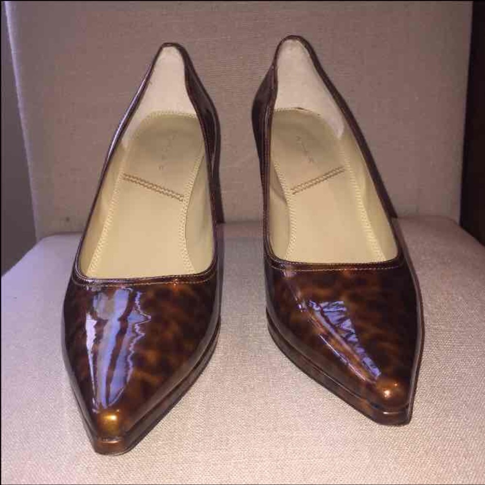 Tahari heels sz 10