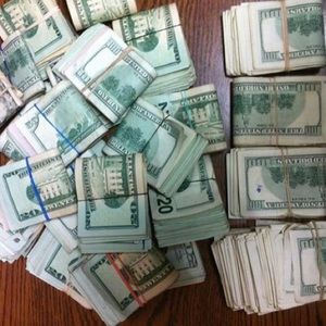 Meet your Posher, Alondra