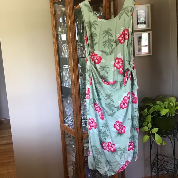 Caribbean Joe Dresses & Skirts - Gone by 9/30 or to Goodwill Gorgeous VacationDress