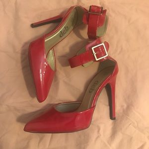 Red pumps