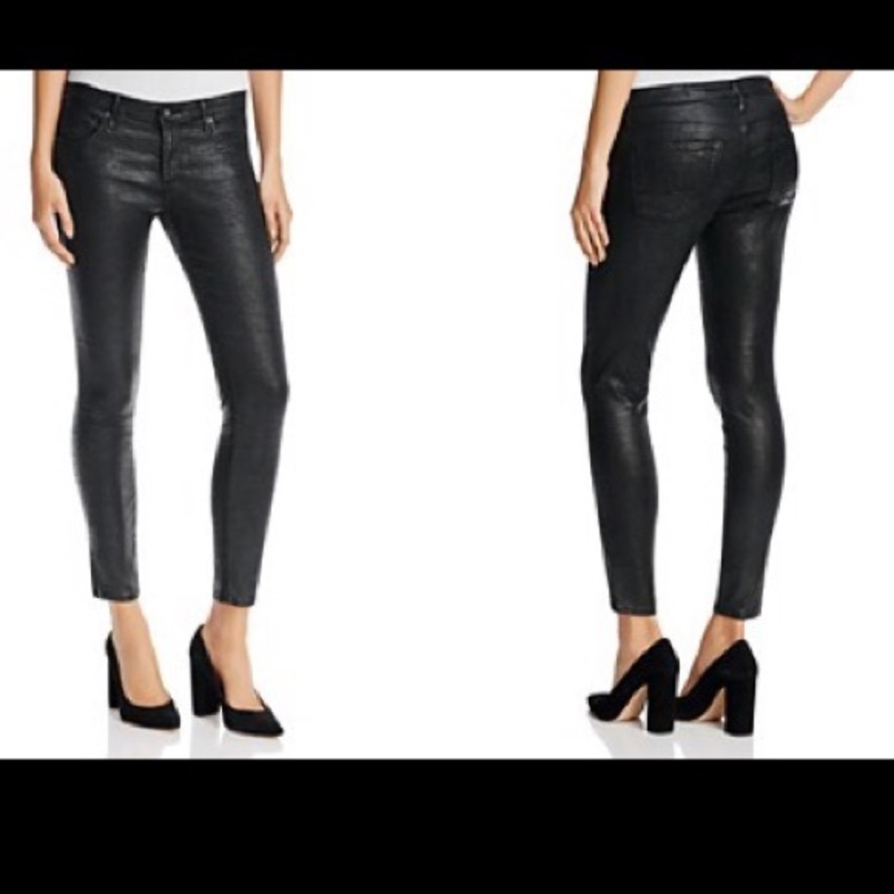 AG "The Absolute Legging" off black size 27R