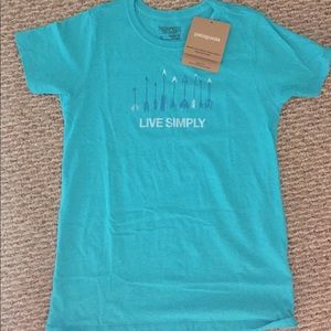 Patagonia NWT XS Live Simply Tshirt final price