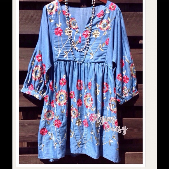 SALE Plus Size Embroidered Floral Denim Dress - Picture 4 of 4
