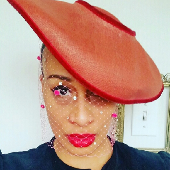 Meet your Posher, Mona - Picture 3 of 4