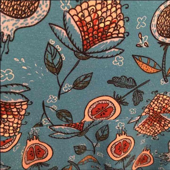 Lularoe Ana large - Picture 3 of 3