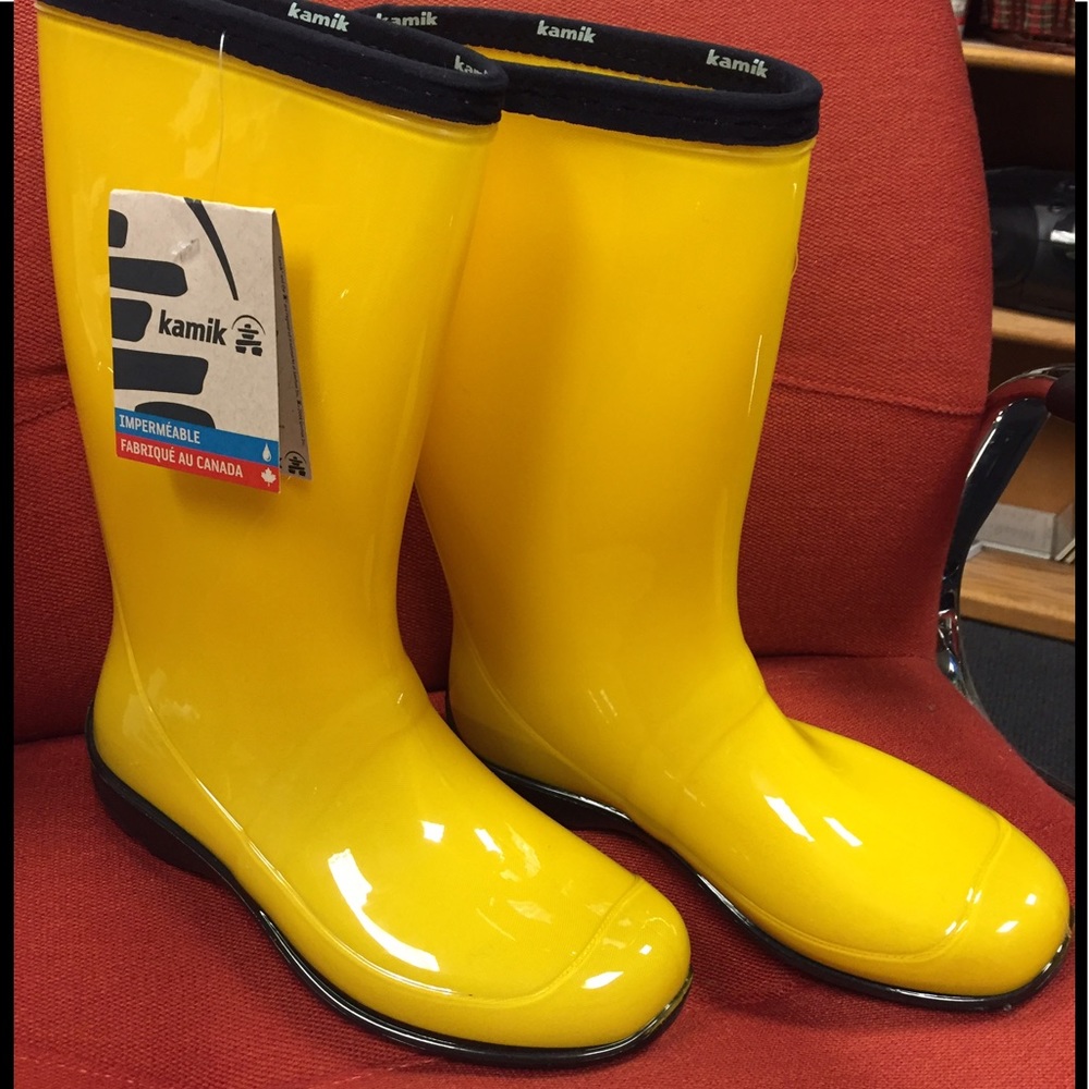 NWT Kamik Heidi rain boots, Sz8