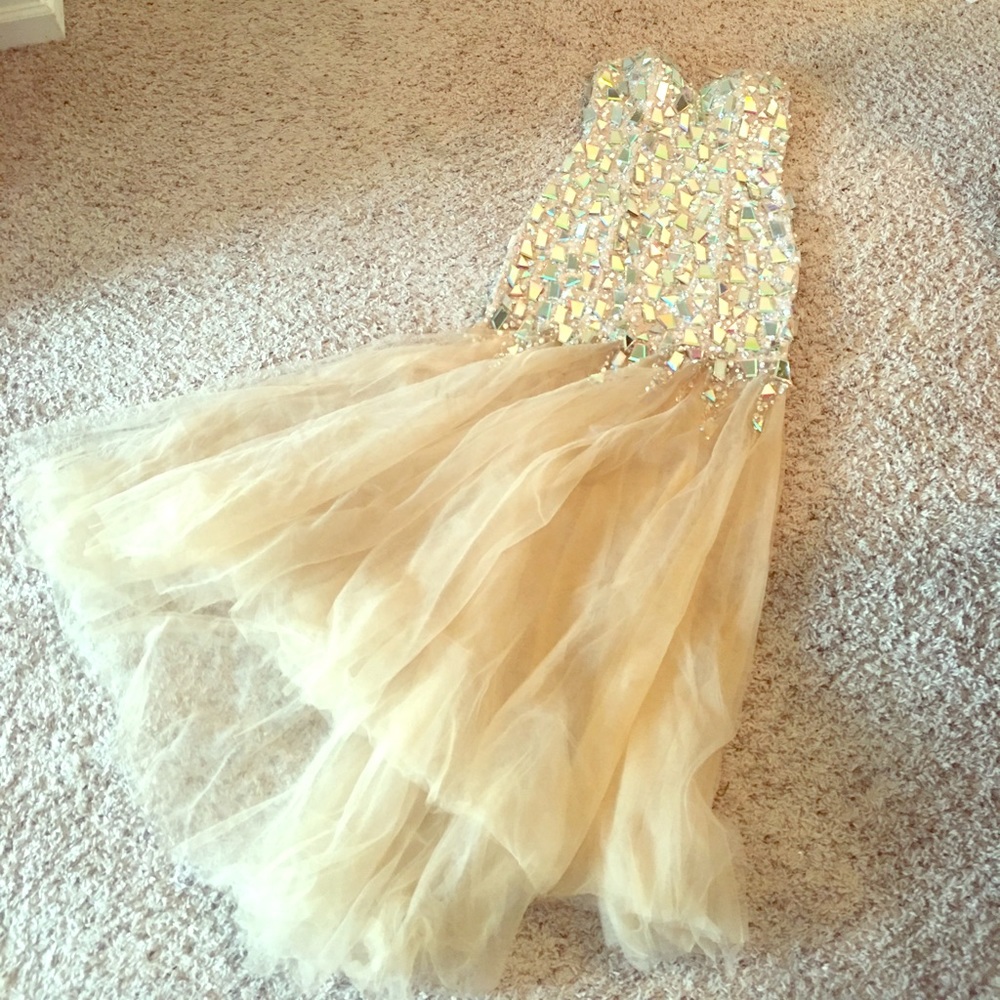 Giovanni prom Dress