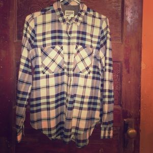 Women's VANS Flannel Long Sleeved Shirt