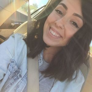 Meet your Posher, Leiana