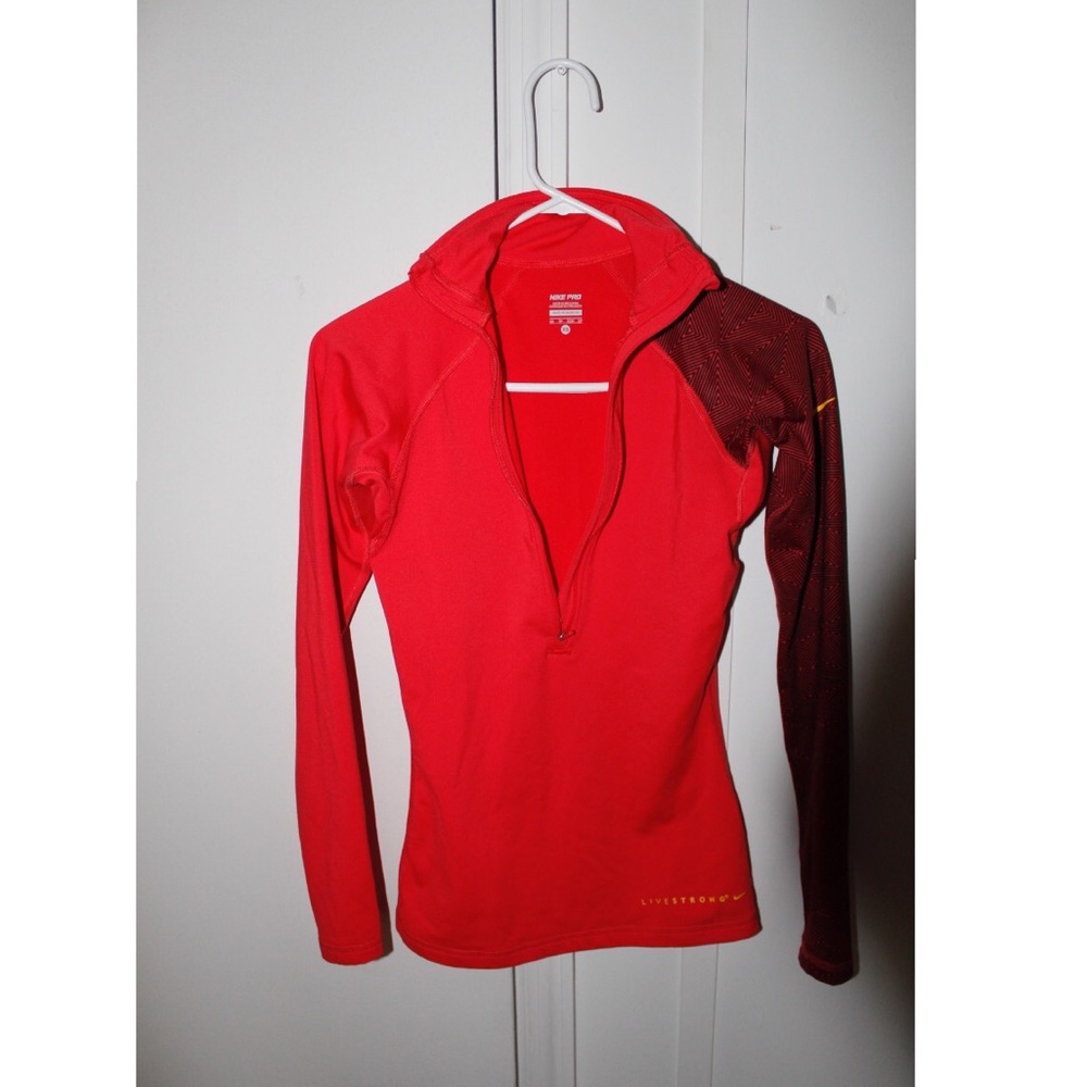 Nike Pro Sweatshirt