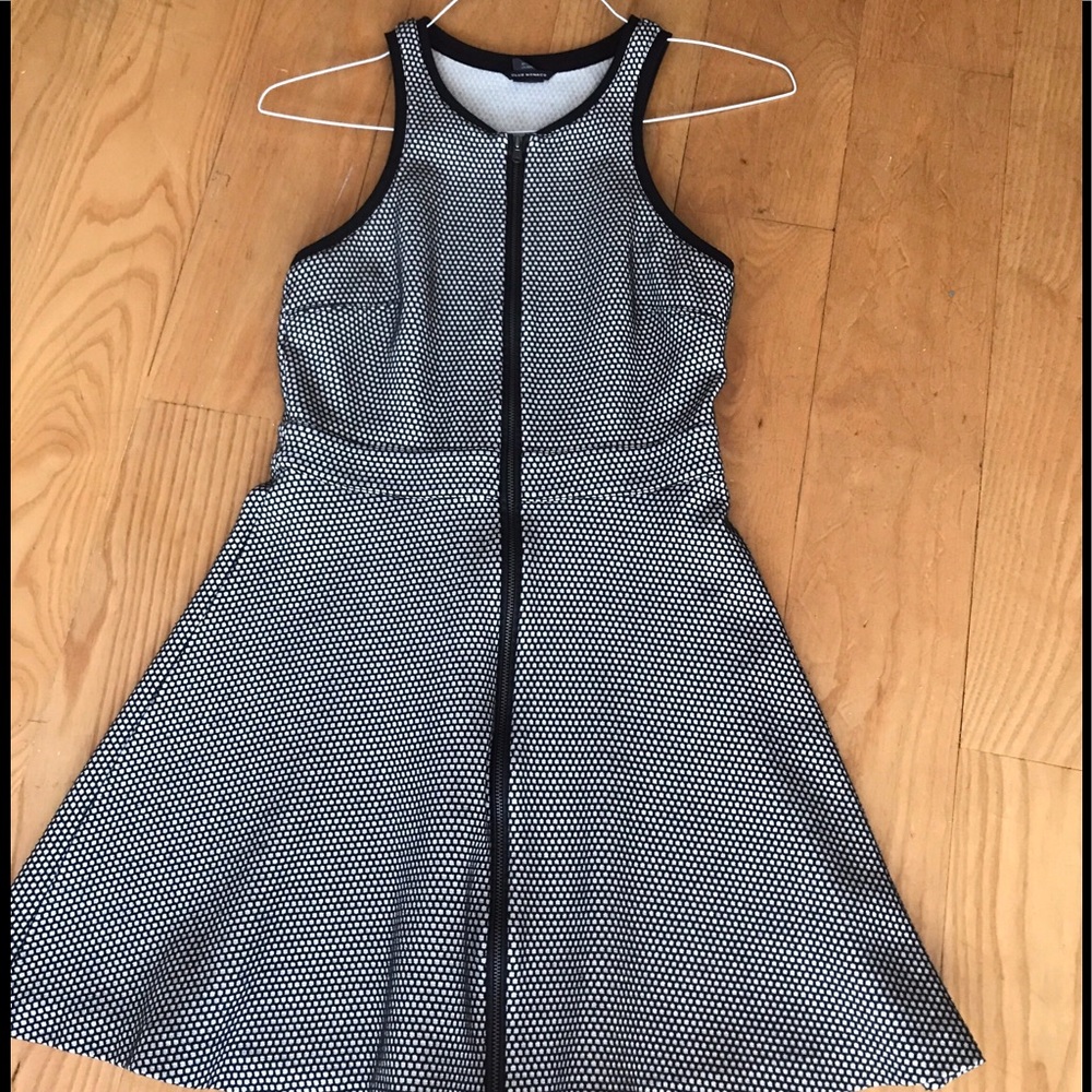 Club Monaco A-line zipper dress! (Size 2)