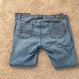 American Eagle Lightwash Jeggings