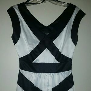 NWT Bisou Bisou size 4 dress