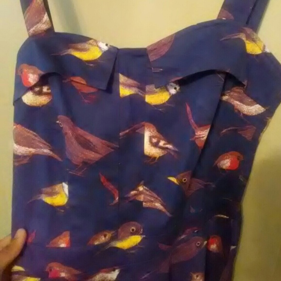 Dress with bird design - Picture 3 of 3
