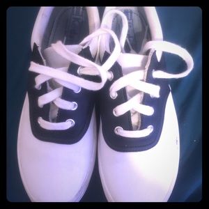 Keds sneakers----size 4.5M