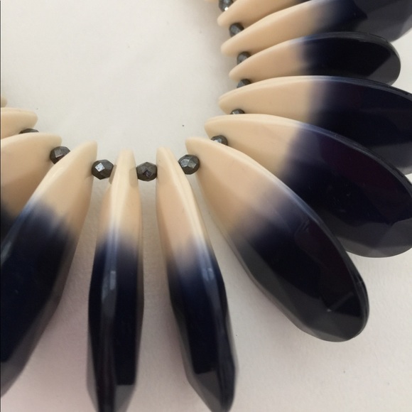 🍾SALE🎉New RETAIL Diana Broussard Necklace - Picture 2 of 6