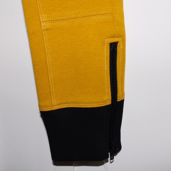 Yellow Leggings - Picture 3 of 3