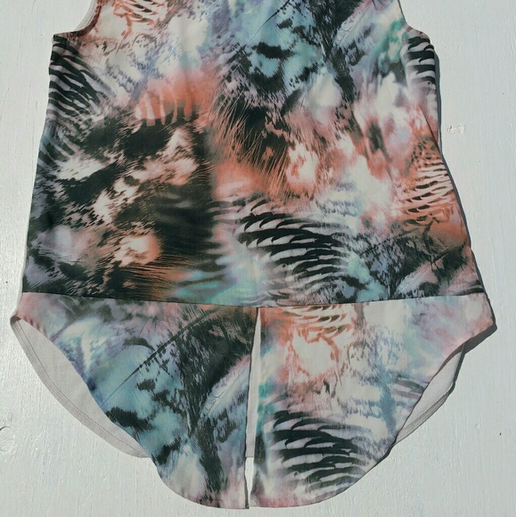 Rock and republic sleeveless colorful shirt - Picture 2 of 5