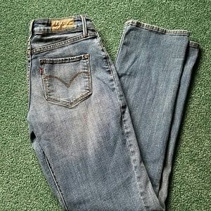 Levi's Straight Leg Jeans