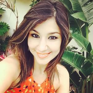 Meet your Posher, Isela