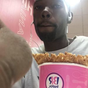 Meet your Posher, Terrell