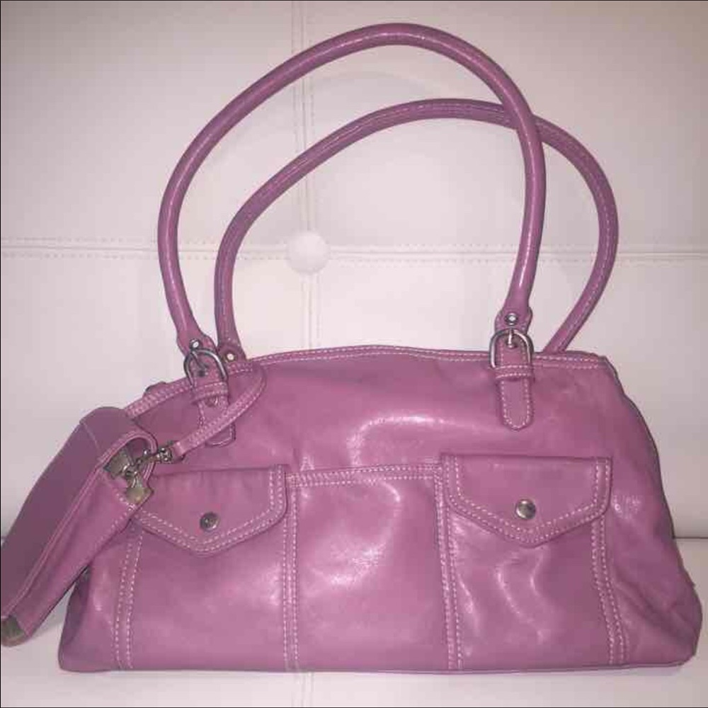 Blush colored Nine West handbag