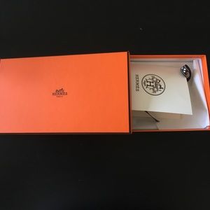 Hermes box