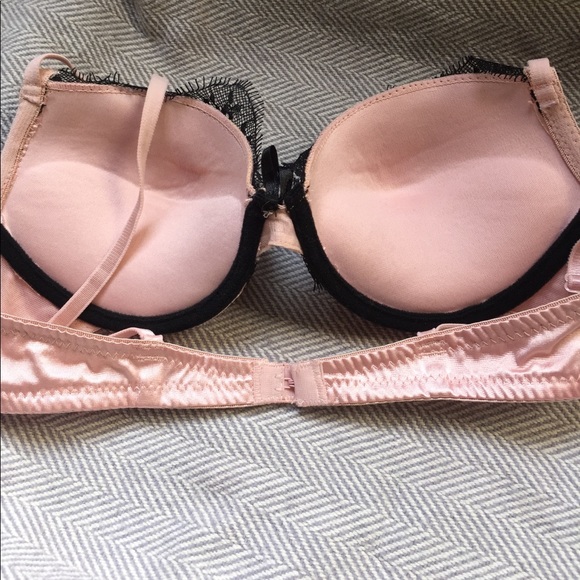 Pink and black bra - Picture 6 of 6