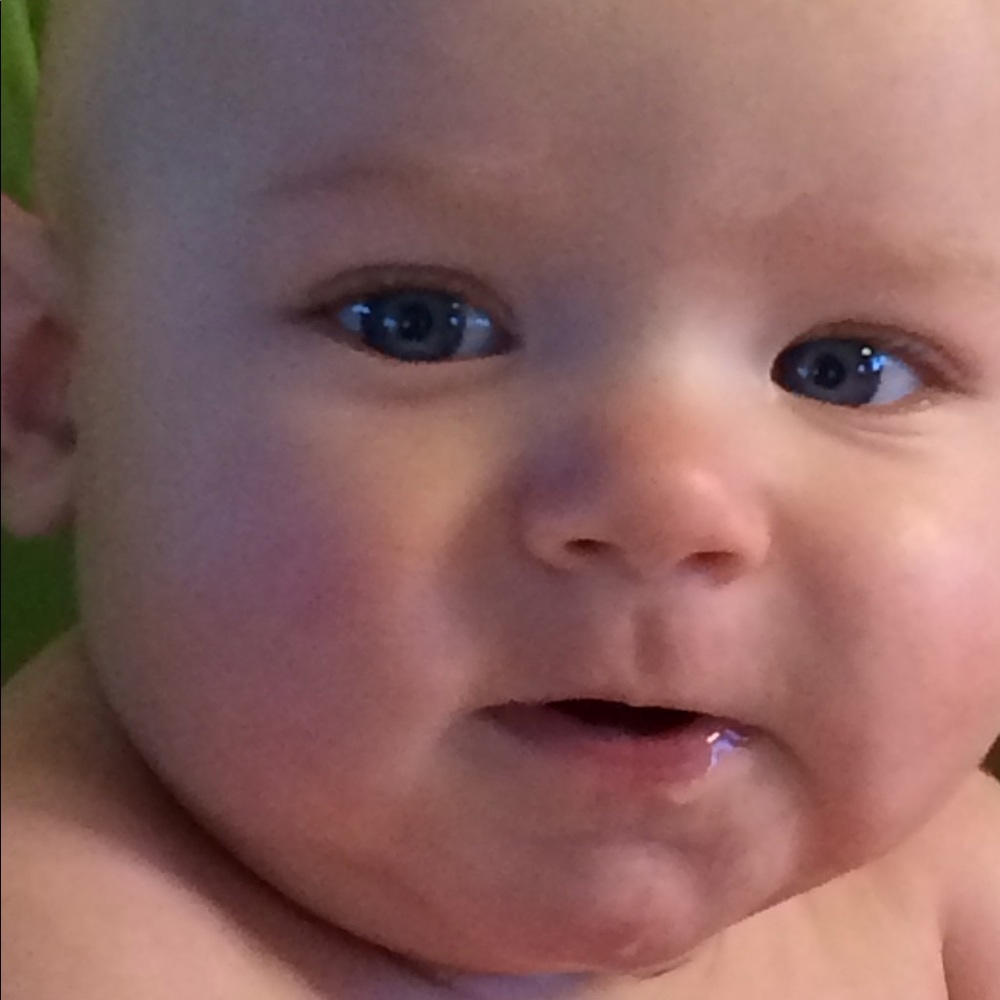 Meet your Posher, Elizabeth