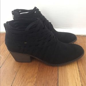 Fergalicious ankle boots, size 6