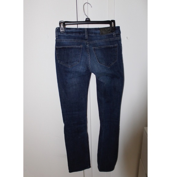 Medium Wash Blue Jeans - Picture 2 of 3