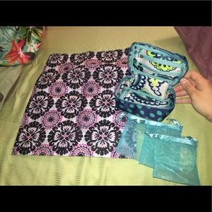 Thirty-One  Accessories Travel Bundle