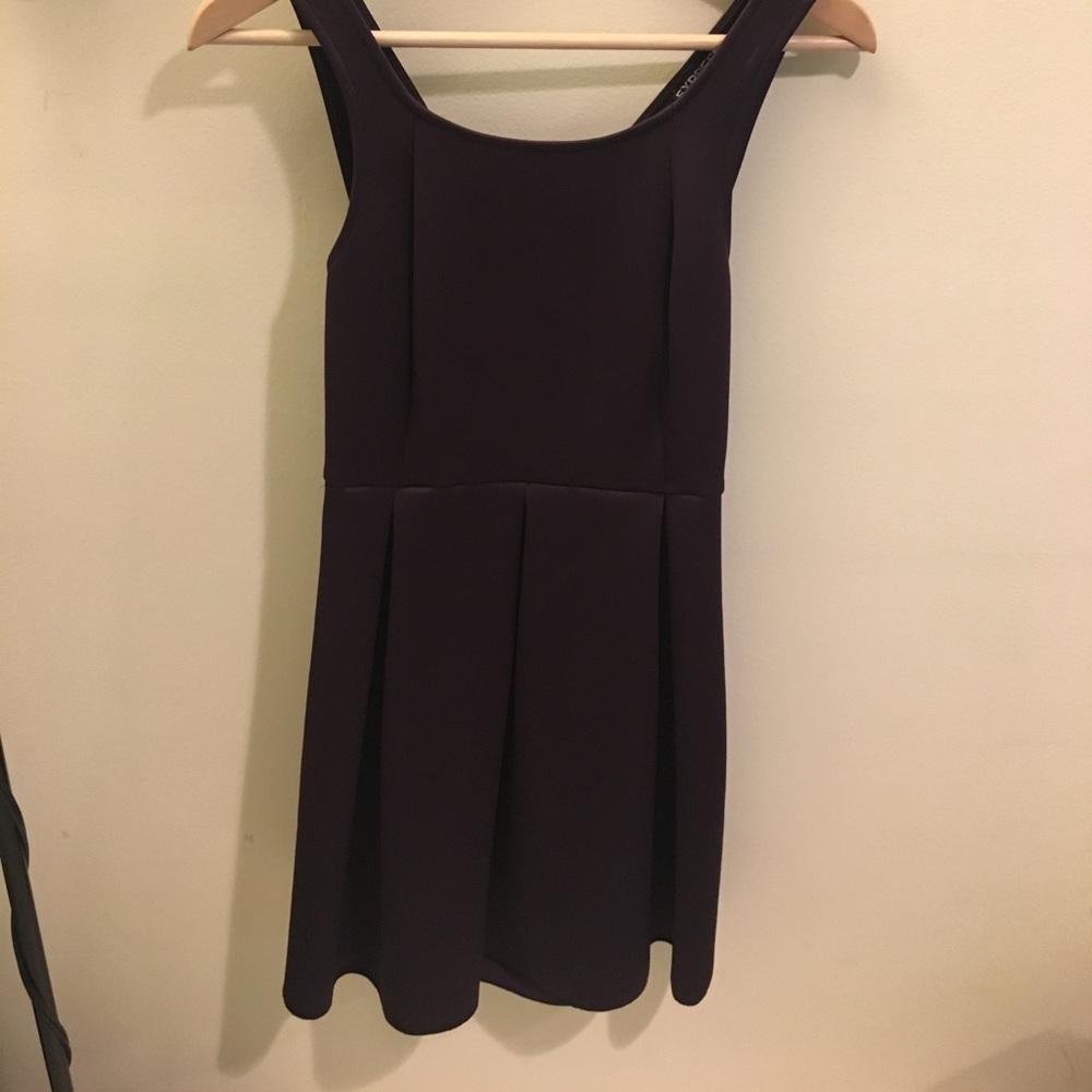 Size 6 purple Express dress
