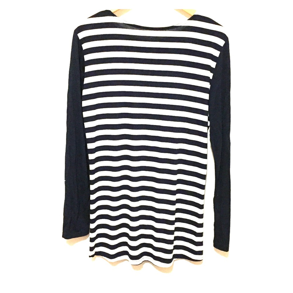 SALE 🔥 Navy stripe long sleeve top ⚓️