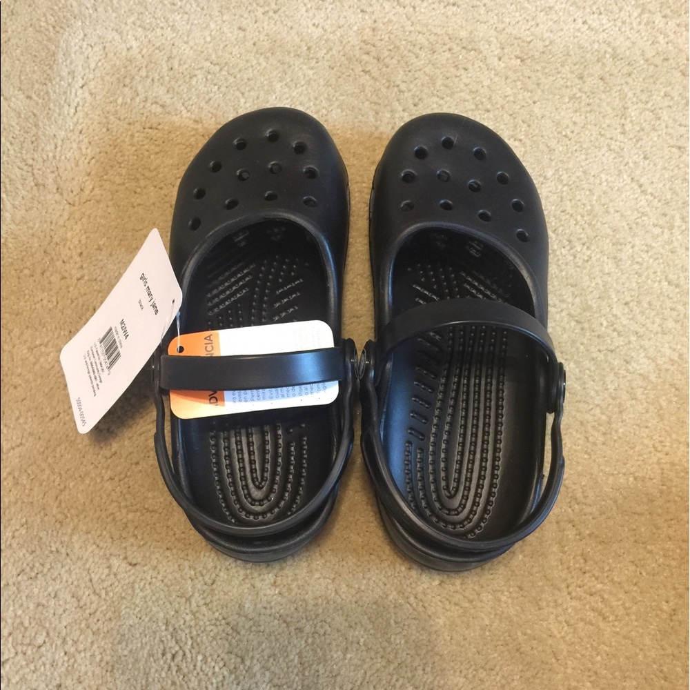 Girls Crocs NWT