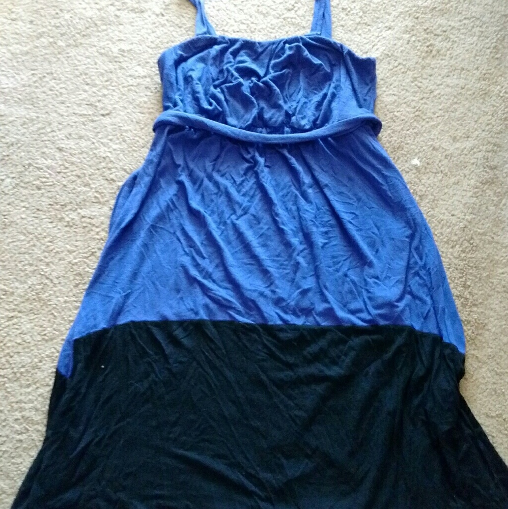 Mid length maternity dress