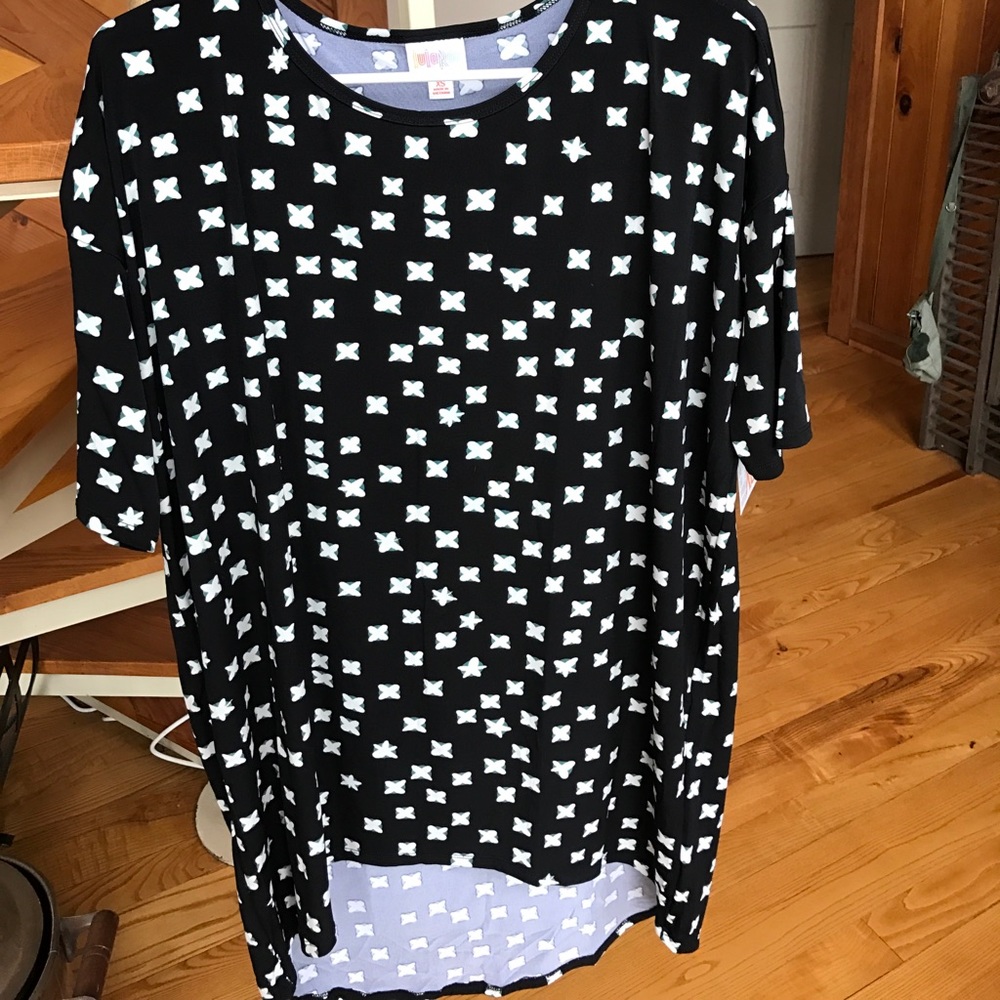XS black white and green Lularoe Irma