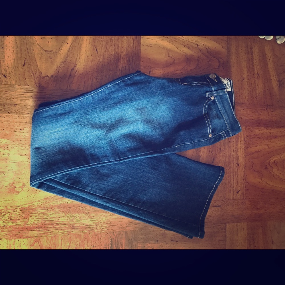Standerd flare blue jeans.