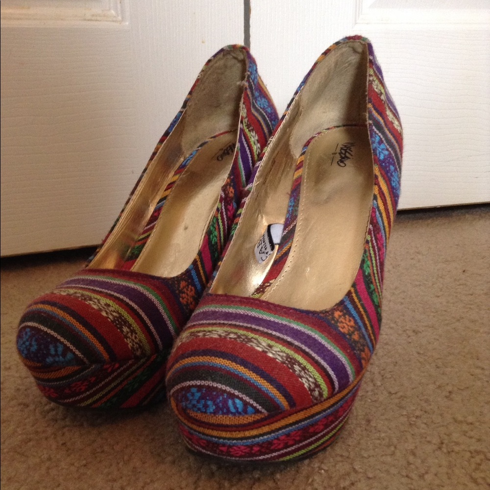 Serape Wedges