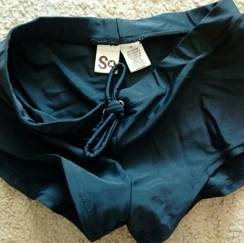 Boy short swim bottoms
