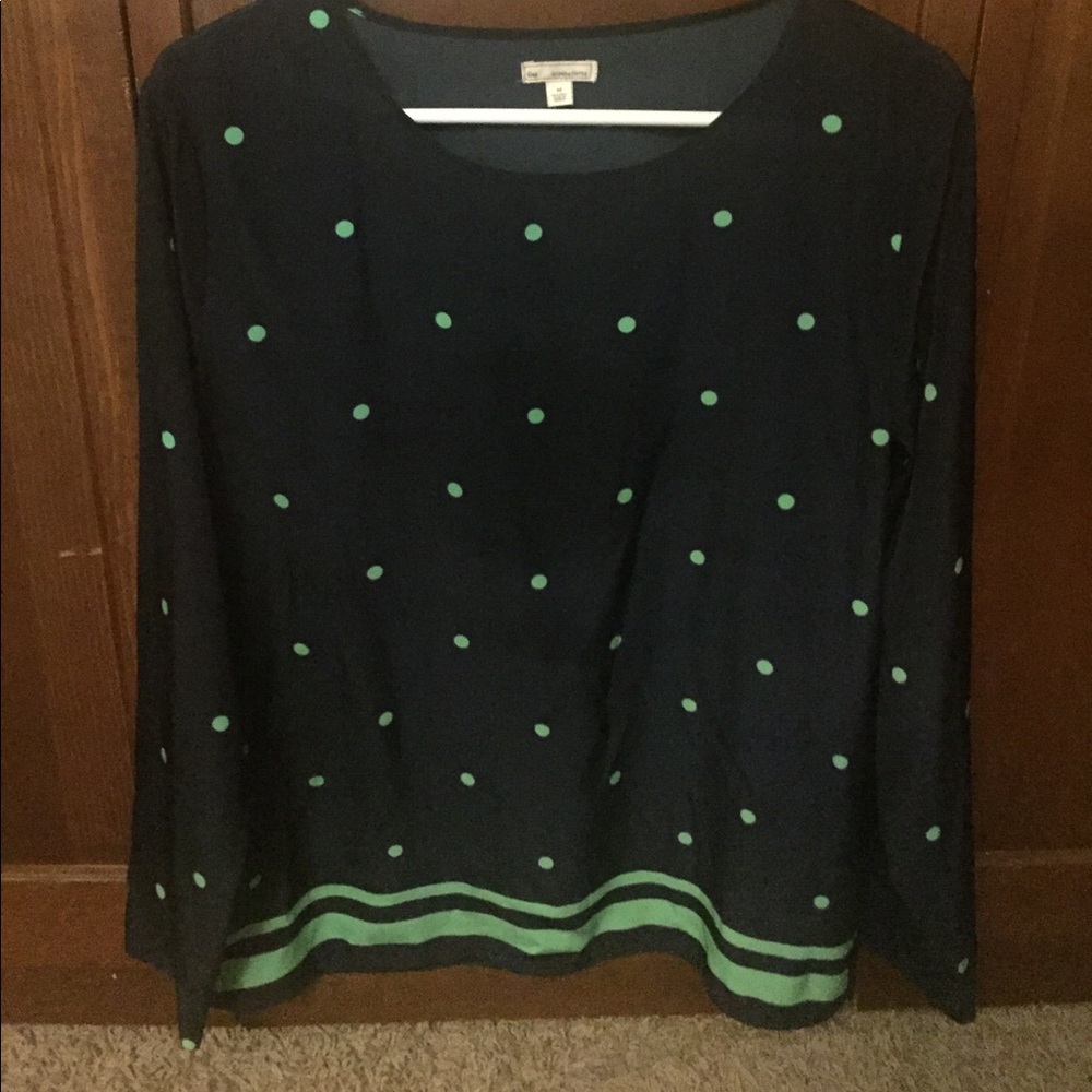 Gap shirt