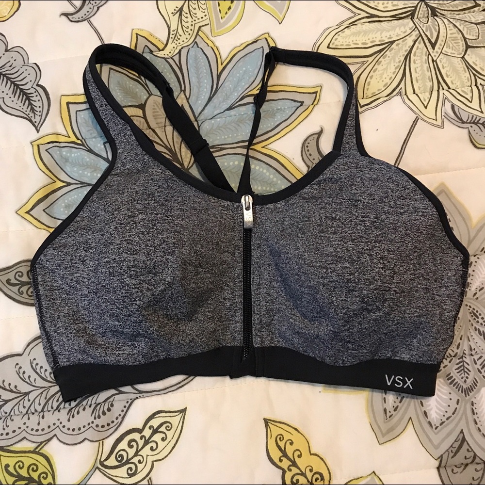 Sports bra, brand new but no tags, size 34c