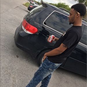 Meet your Posher, Christian