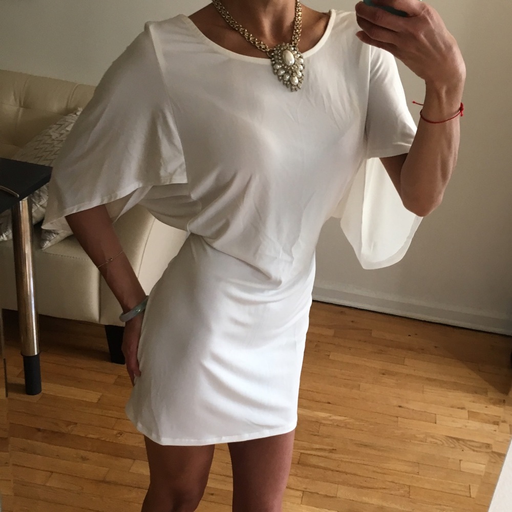 Sexy White backless dress sz small