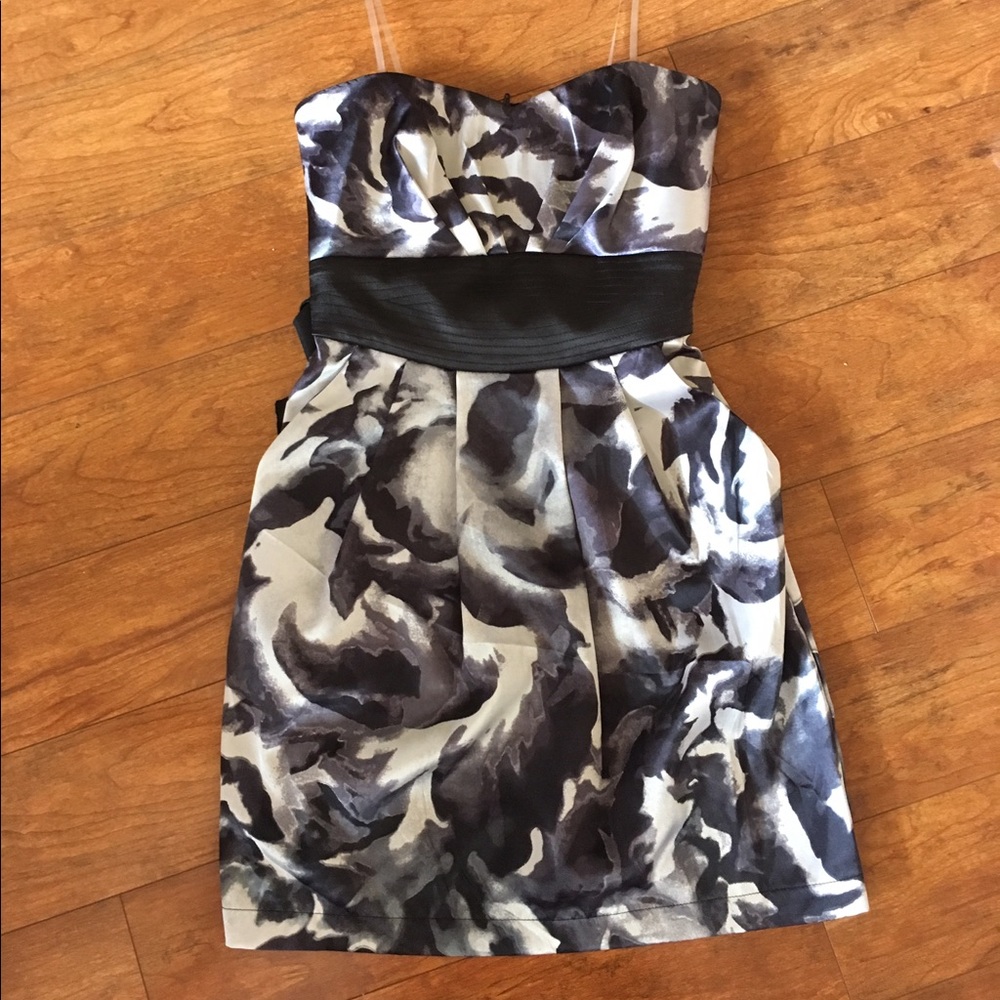 Strapless Grey Floral Dress with Black Ribbon