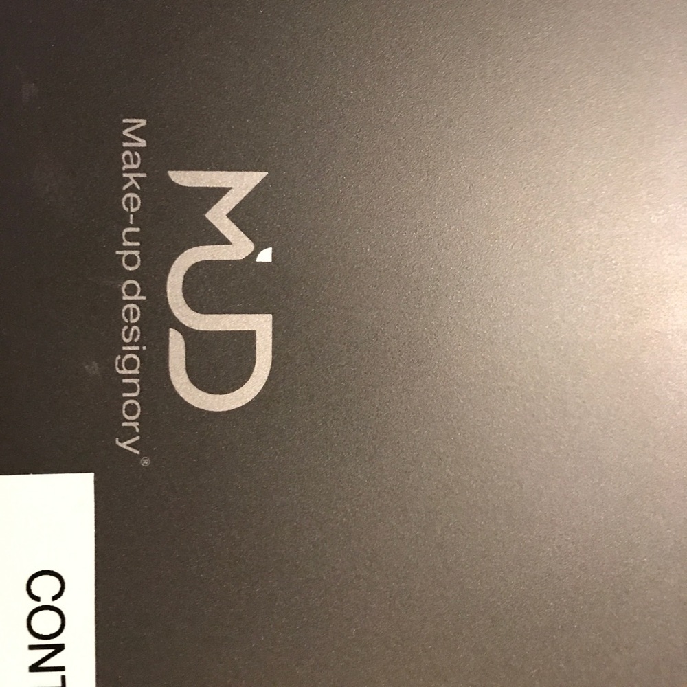 MUD Make-up designory Contour Pallette barely used