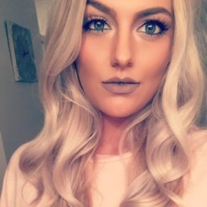 Meet your Posher, Felicia