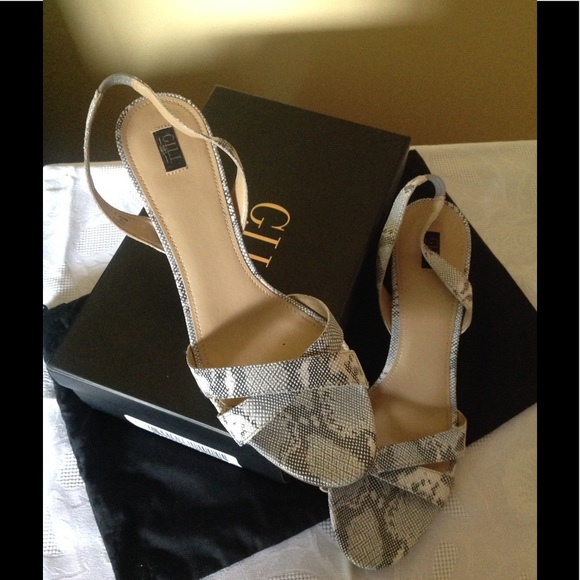 G.I.L.I Crossband Slingback Pumps/Sandals - Picture 2 of 7