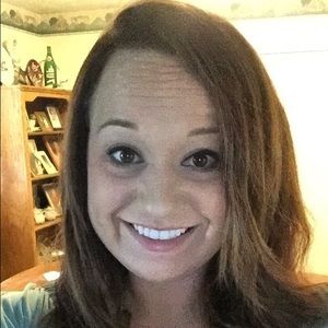 Meet your Posher, Melanie