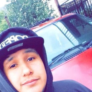 Meet your Posher, Ray